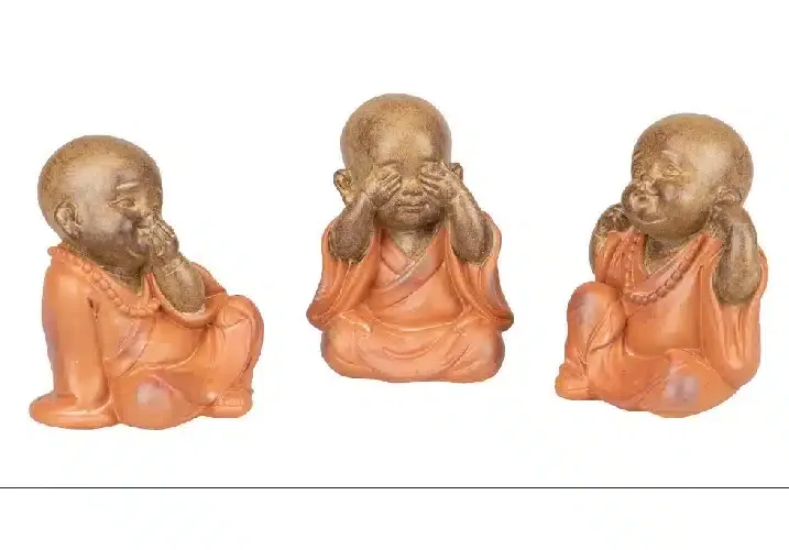 Set 3 Budas Resina Dorada Túnica Terracota (9x7x11cm)